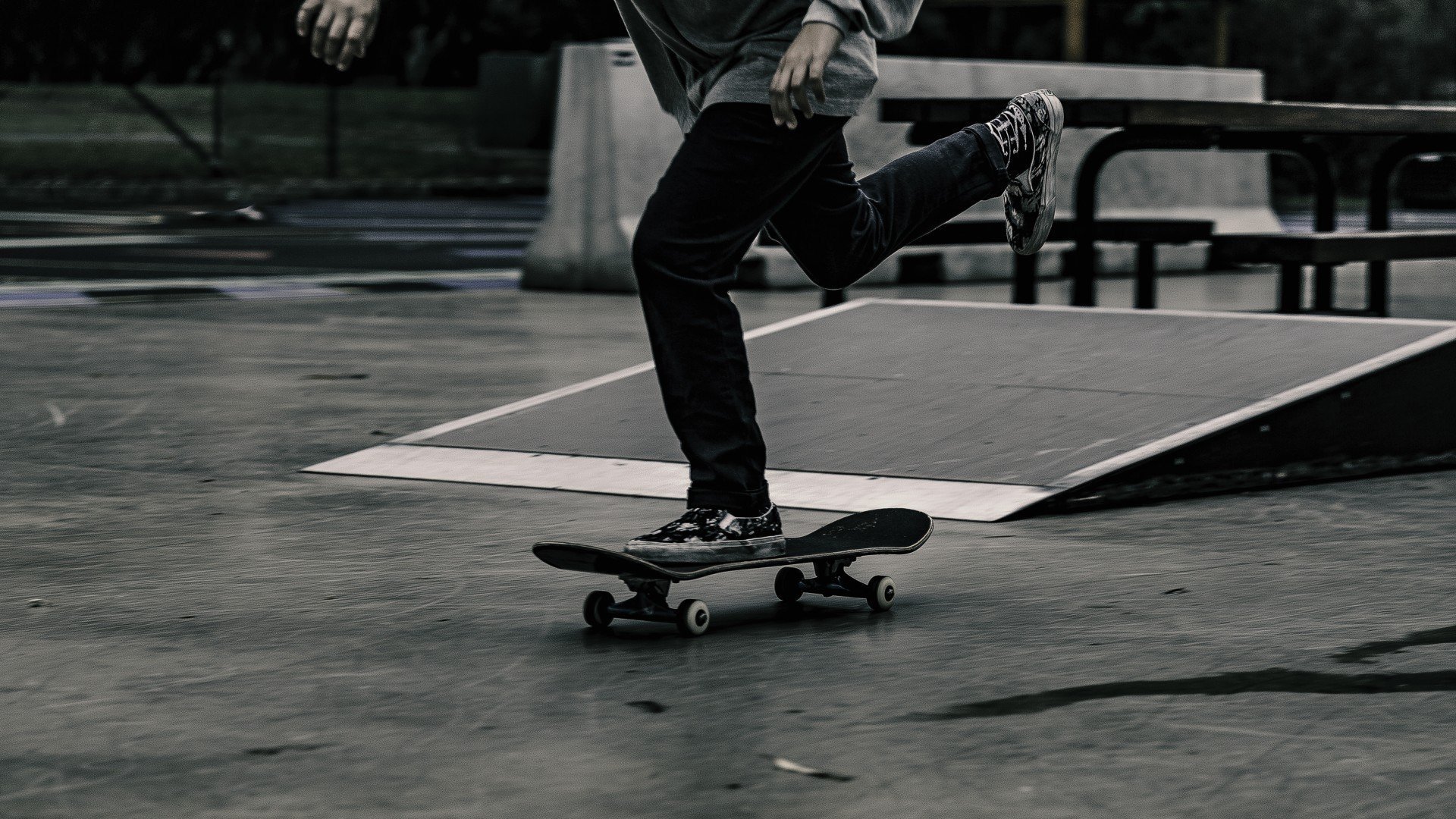 世界杯关键积分战,克罗地亚逆转丹麦,萨卡表现抢眼,比赛激烈